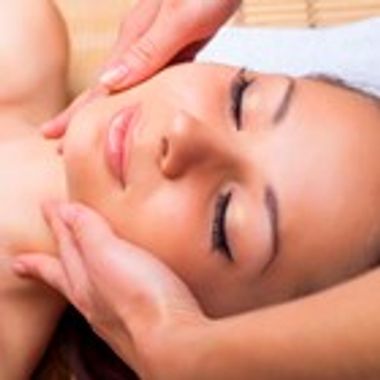 Sublime super peel ávaxtasýrumeðferð ásamt lyftandi lúxus maska 