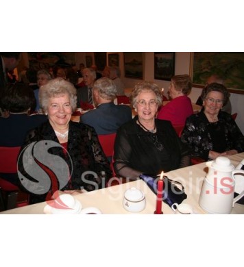 Pella, Þóra og Mæja.