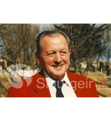 Magnús Jónsson á Hólmi.