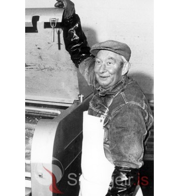 Guðmundur Jónsson.