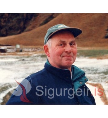 Sveinn Halldórsson.