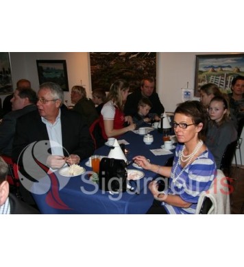 Stebbi á Grund og Björk.