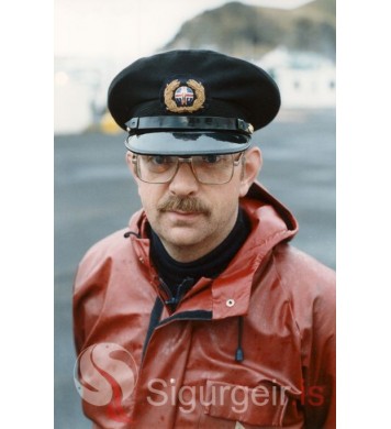 Sigurður Þ. Jónsson.