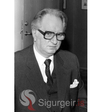 Albert Guðmundsson.