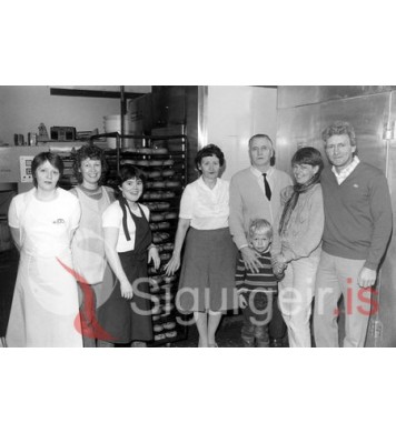 Í Vilberg-kökuhúsi.