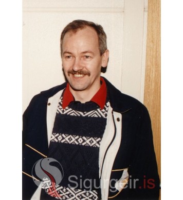 Jón Ólafs.