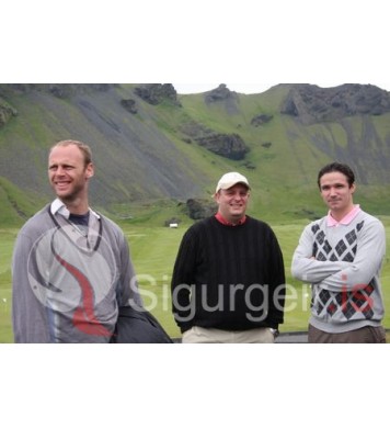 Styrktargolfmót í Eyjum.