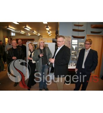 Við lok á tökum á Erninum.