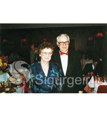 Lauga og Þórarinn kennari.