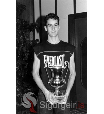 Logi Jes Kristjánsson.