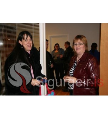 Margó og Guðrún Erl.