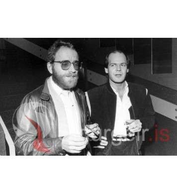 Dagur og Sigurður hjá Vestmannaeyjaradiói.