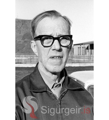 Ásmundur Steinsson á Hlíðarenda.