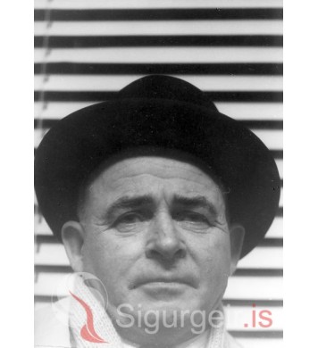 Ásmundur Guðjónsson.