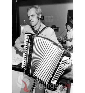 Arnfinnur Friðriksson.