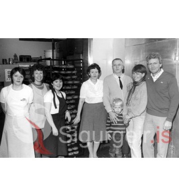 Í Magnúsarbakaríi.