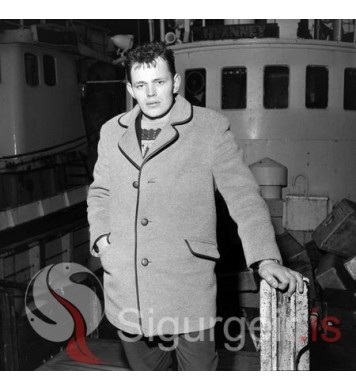 Erling Pétursson, skipstjóri.