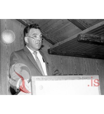 Friðrik Ásmundsson.