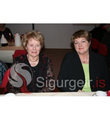 Guðrún og Kristín Bergs.