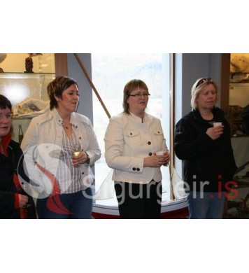 Við lok á tökum á Erninum.