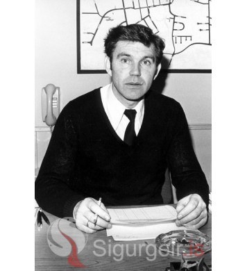 Agnar yfirlögregluþjónn.