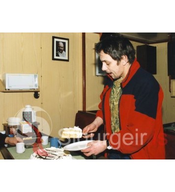 Um borð í Smáey Ve.