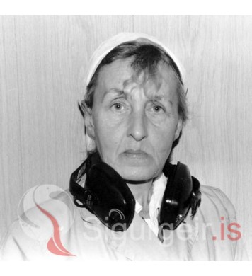 Ásta Sigurbjörnsdóttir,