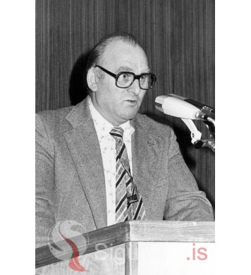 Eggert Ólafsson á Flötunum.