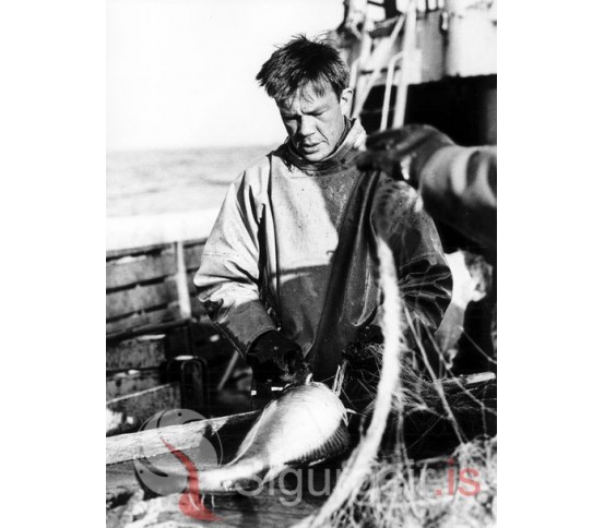 Um borð í Huginn VE-55.