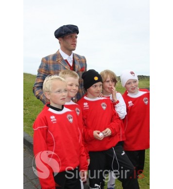 Styrktargolfmót í Eyjum.