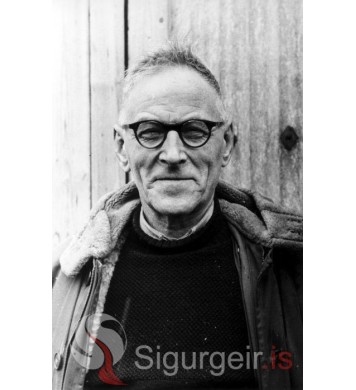 Jón Sveinsson.