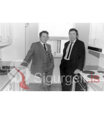 Vígsla Litlalands við Kirkjuveg.