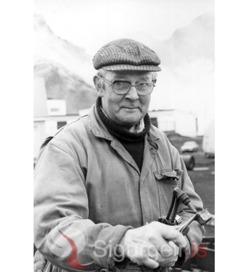 Kjartan í Djúpadal.