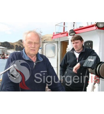 Beddi á Glófaxa og Steini Vitta.