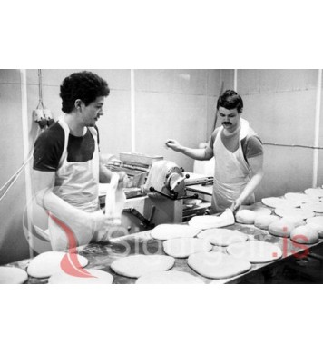 Í Magnúsarbakaríi.