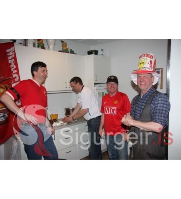 Sigurhátíð í Miðstöðinni.