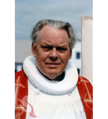 Sr. Bragi Friðriksson, prófastur.