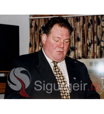 Ásmundur Friðriksson.