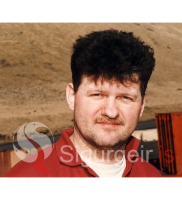 Júlíus V. Óskarsson.