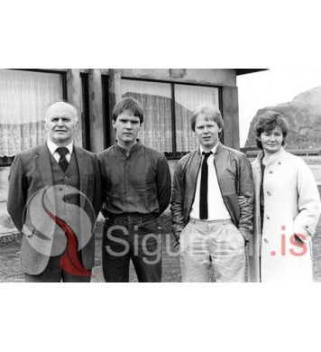 Theódór Ólafsson og fjölskylda.