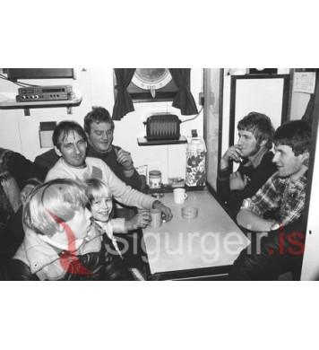 Um borð í Þórunni Sveins Ve.