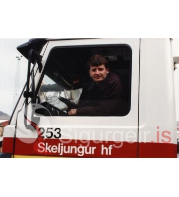 Eiríkur Þorsteinsson. 