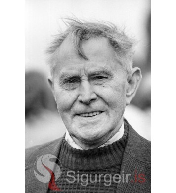 Ögmundur á Litlalandi.