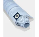 th Manduka Superlight Travel Mat Moonlight Marbled