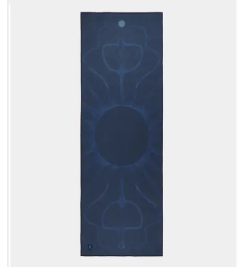 Manduka Yogitoes jóga handklæði Twin Flame blátt